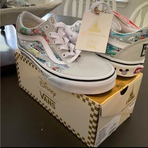 Vans Disney